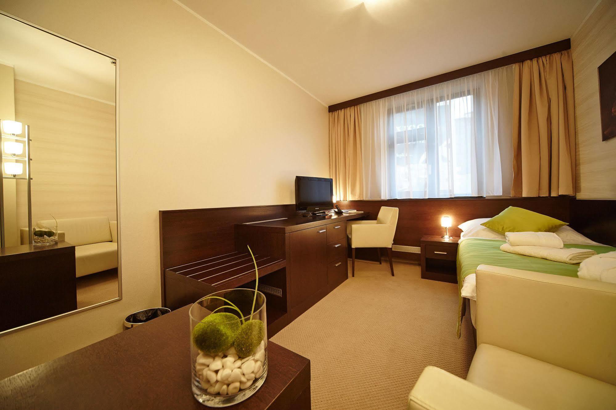 Boutique Hotel Chrysso Kosice Exterior photo