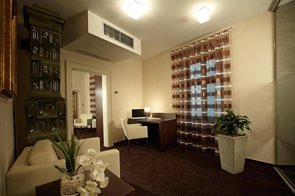 Boutique Hotel Chrysso Kosice Exterior photo