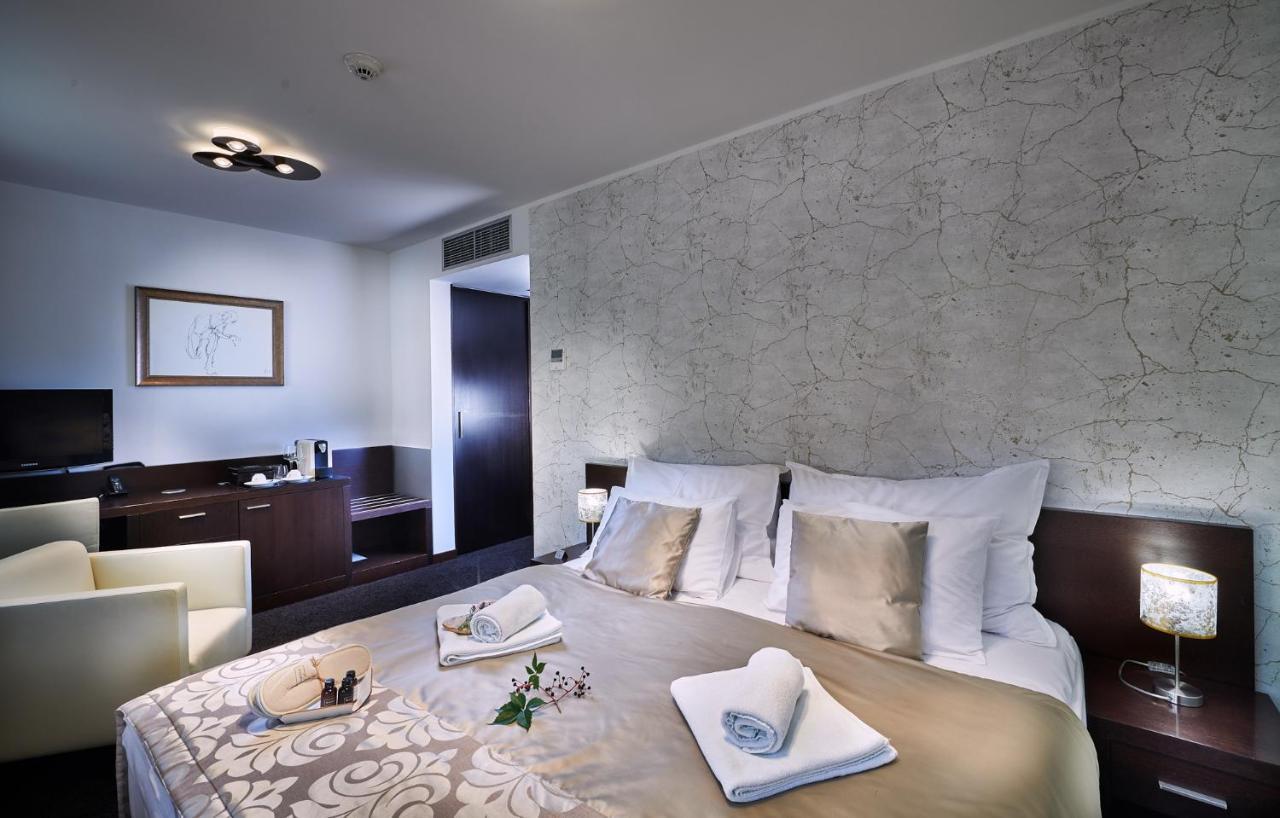 Boutique Hotel Chrysso Kosice Exterior photo